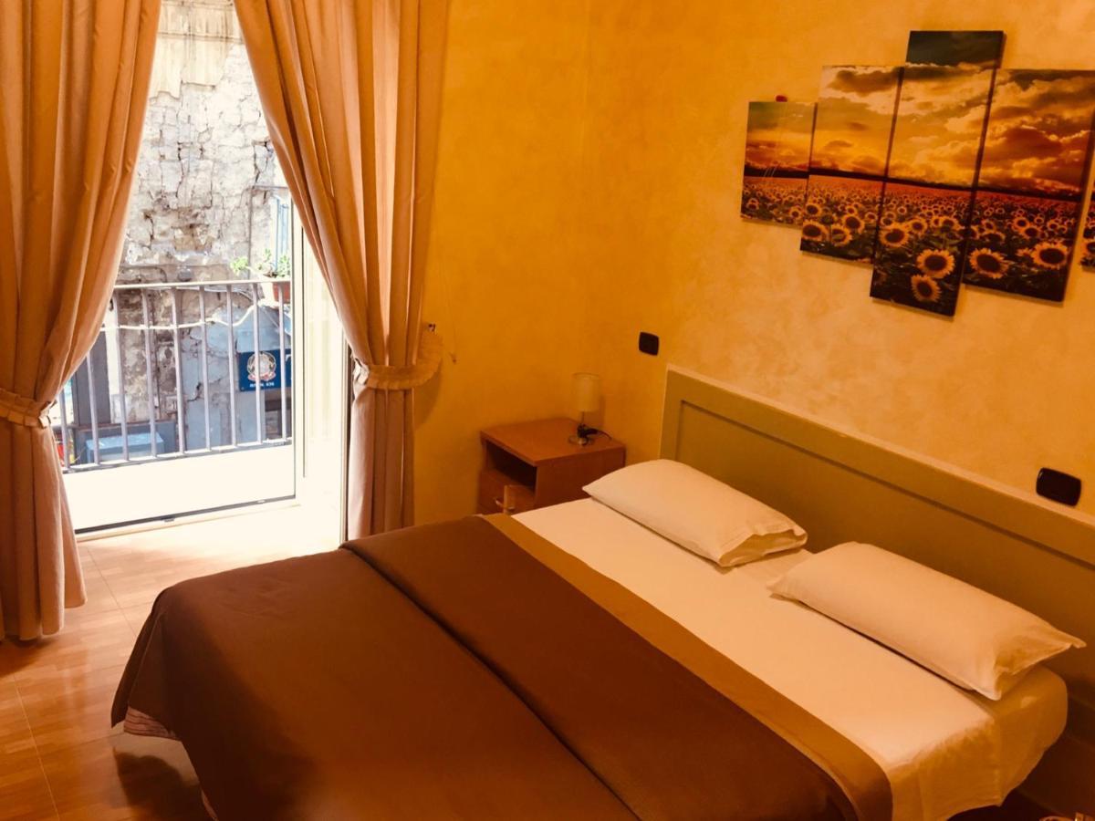B&B Alloggio Maria Naples Exterior photo